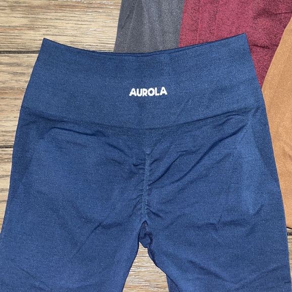 Women’s Aurola Leggings - Picture 2 of 7